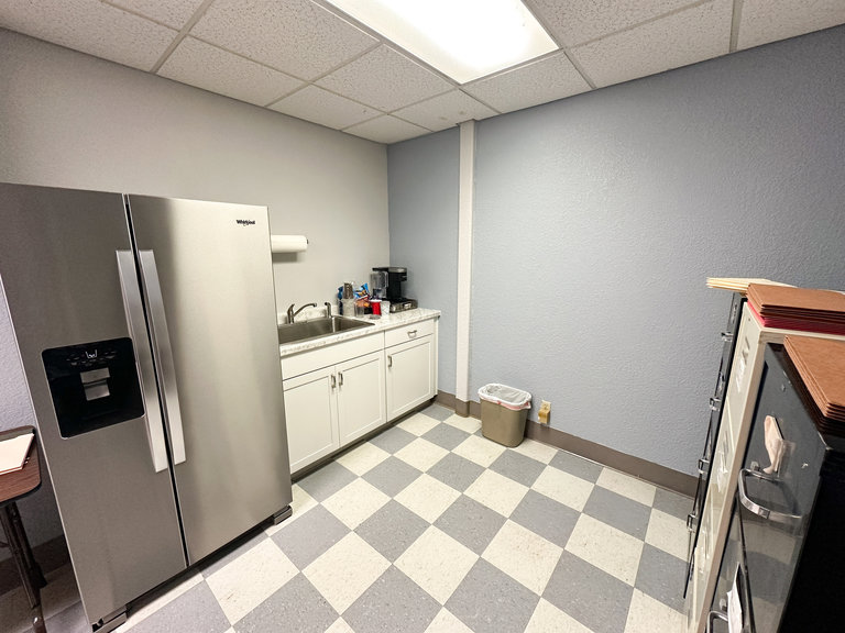 6172 Meister Way, Anderson, CA, For Lease, Image-9