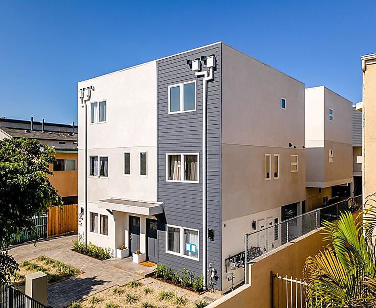 635 N Harvard Blvd, Los Angeles, CA, For Sale, Image-1