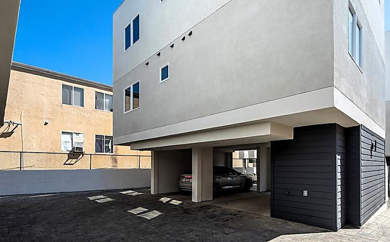 635 N Harvard Blvd, Los Angeles, CA, For Sale, Image-2