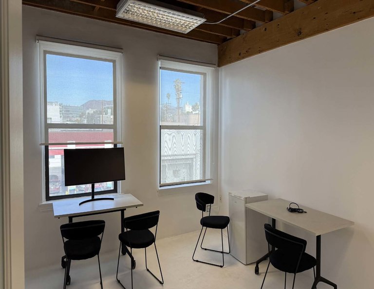 652 N LA BREA BLVD, Los Angeles, CA, For Lease, Image-4