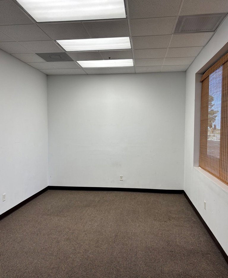654 E Rancho Vista Blvd, Palmdale, CA, For Lease, Image-4