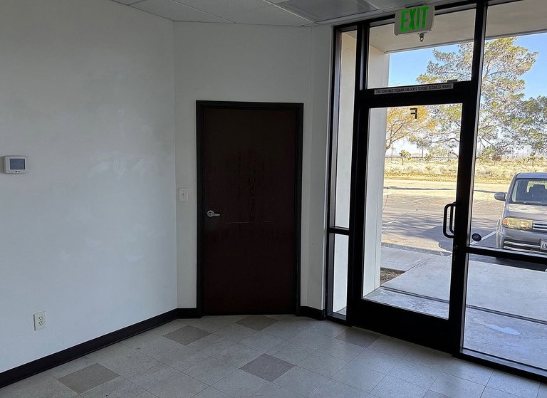 654 E Rancho Vista Blvd, Palmdale, CA, For Lease, Image-6