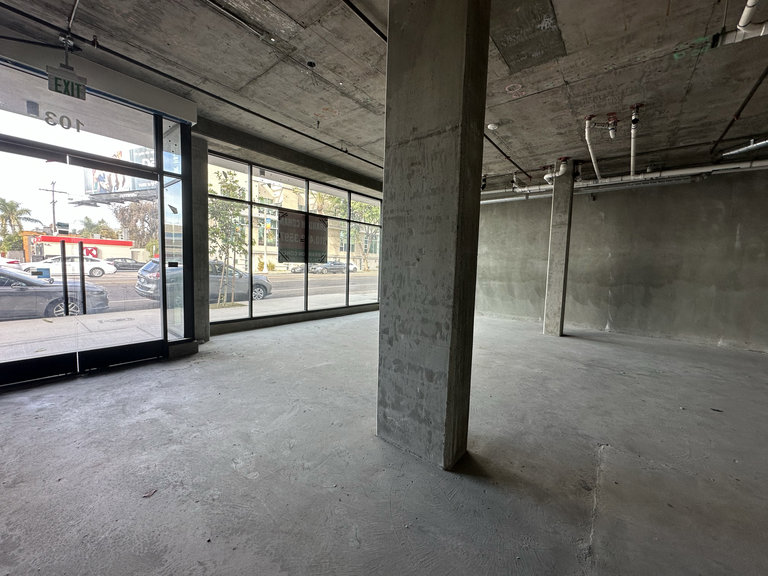 700 NORTH HIGHLAND AVE, Los Angeles, CA, For Lease, Image-1