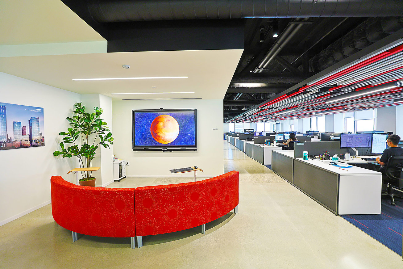 EY Plaza - Image 13