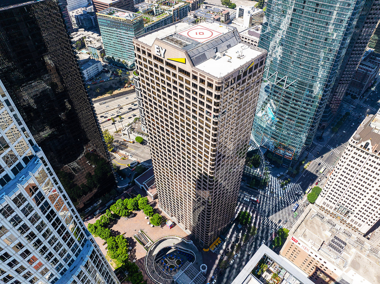 EY Plaza - Image 19