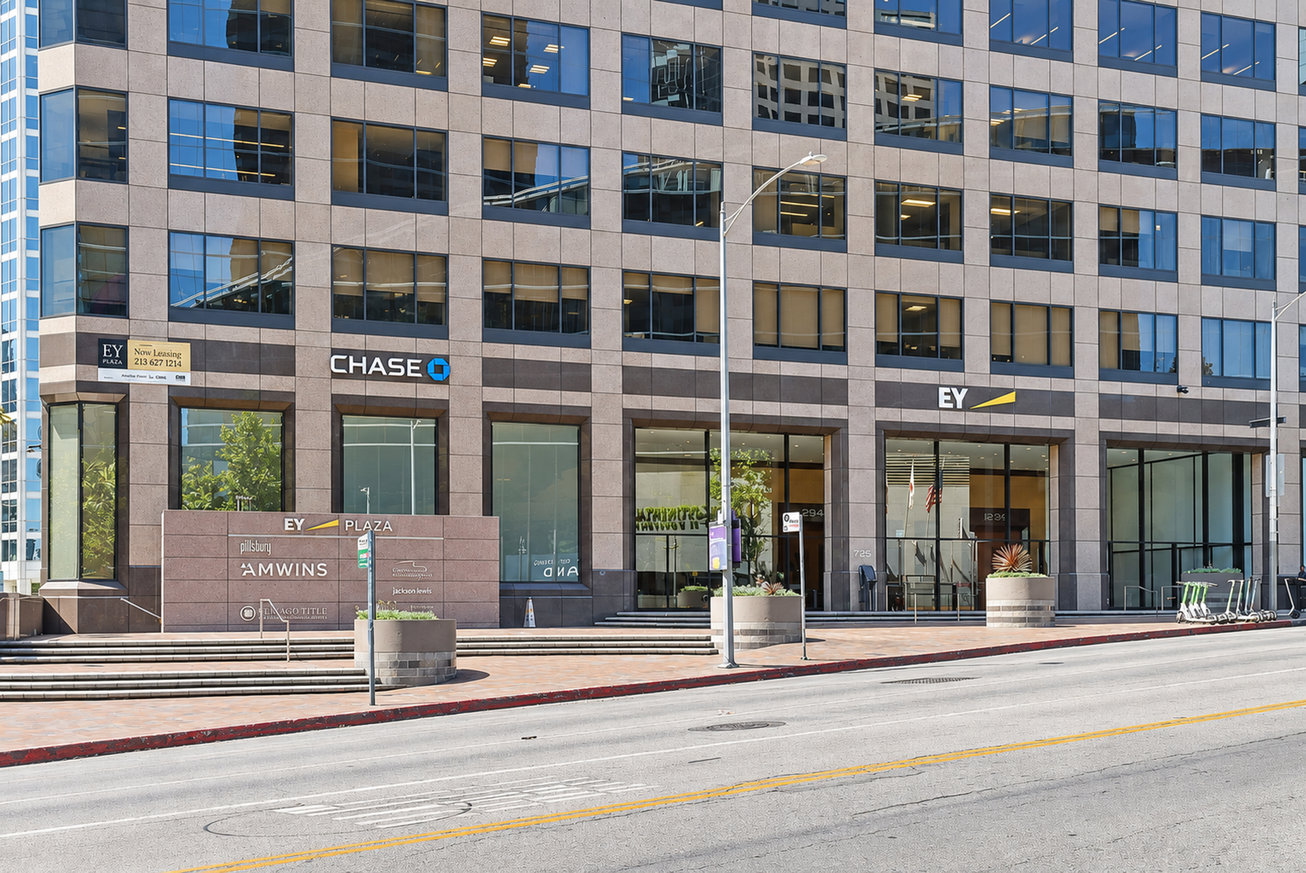 EY Plaza - Image 25