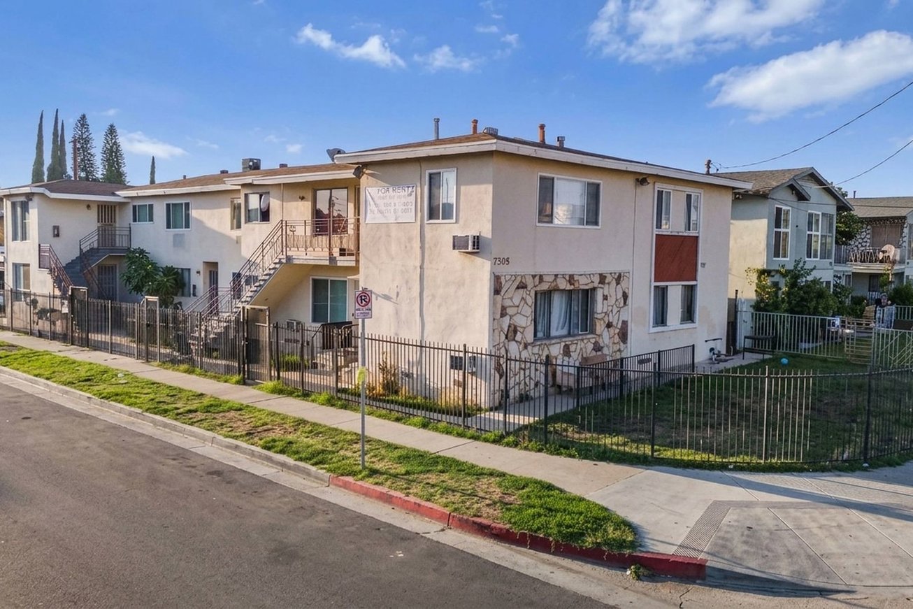 7305 Variel Ave Multifamily