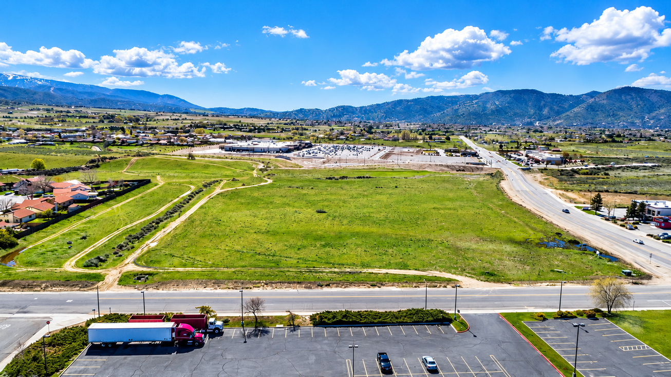 770 West Tehachapi Boulevard Land/Development