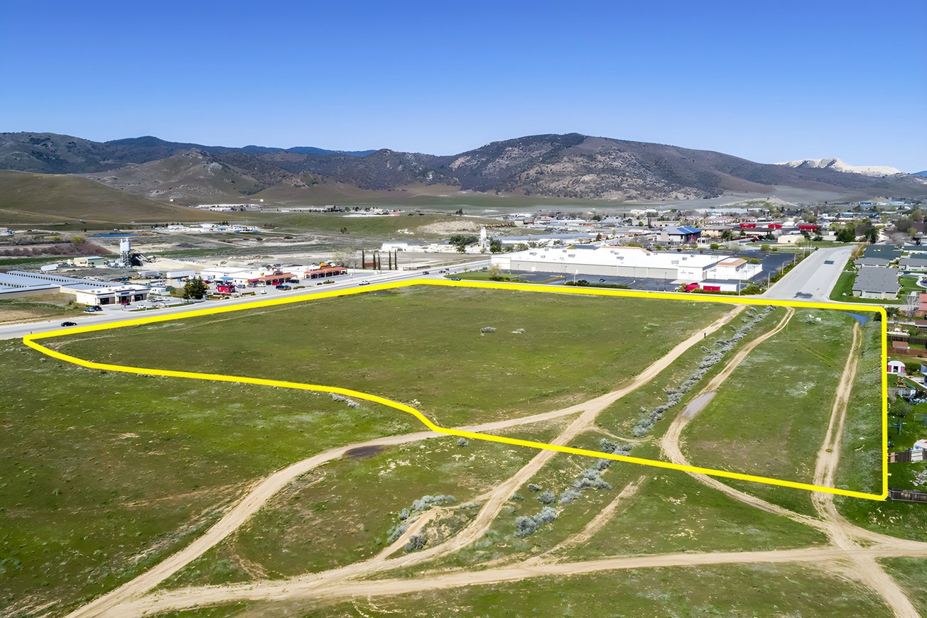 770 West Tehachapi Boulevard, Tehachapi, CA, For Sale, Image-2