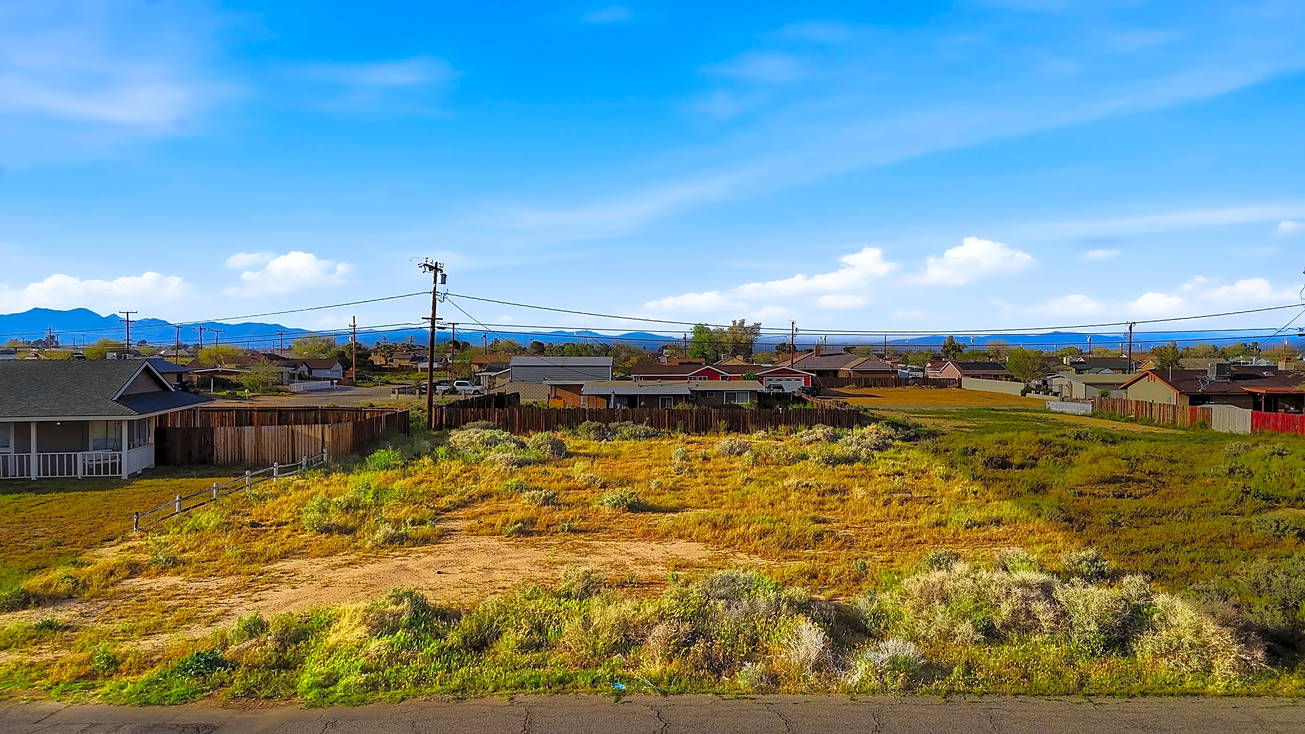 8113 Jacaranda Avenue Land/Development