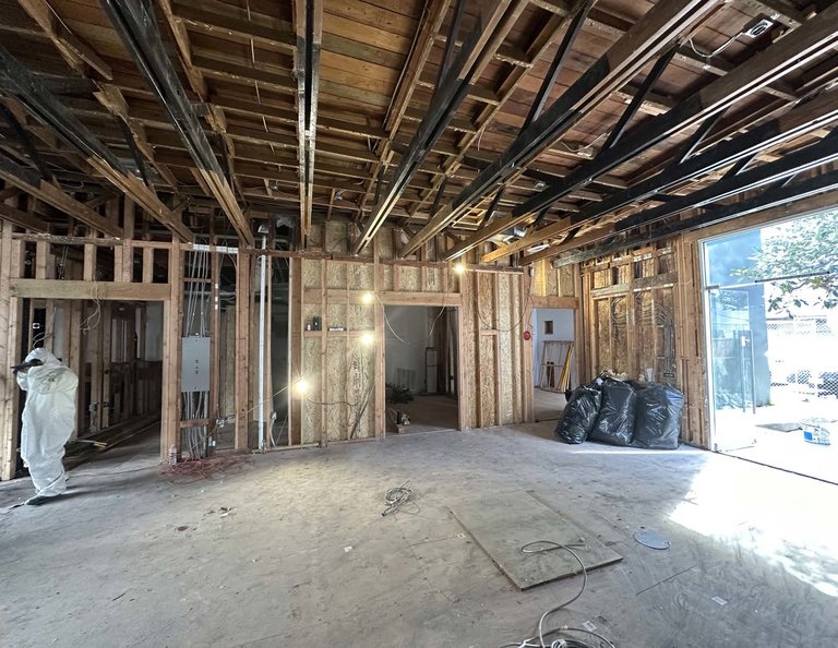 8218 W THIRD ST, LOS ANGELES, CA, For Lease, Image-4