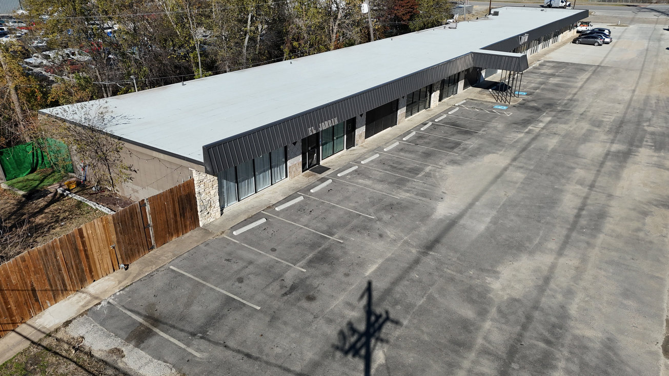 8331 Camp Bowie West Boulevard Retail