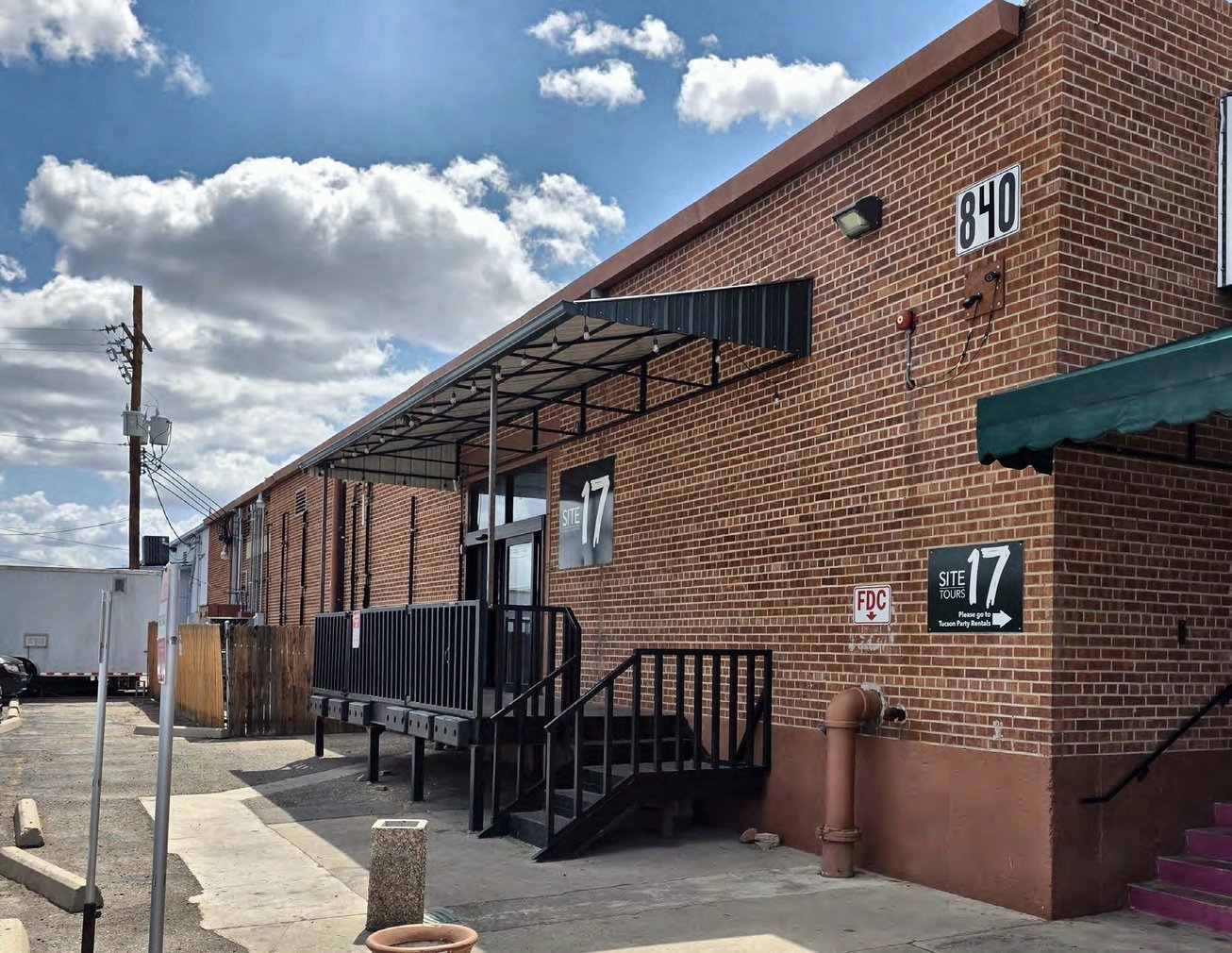 840 E 17th St Industrial