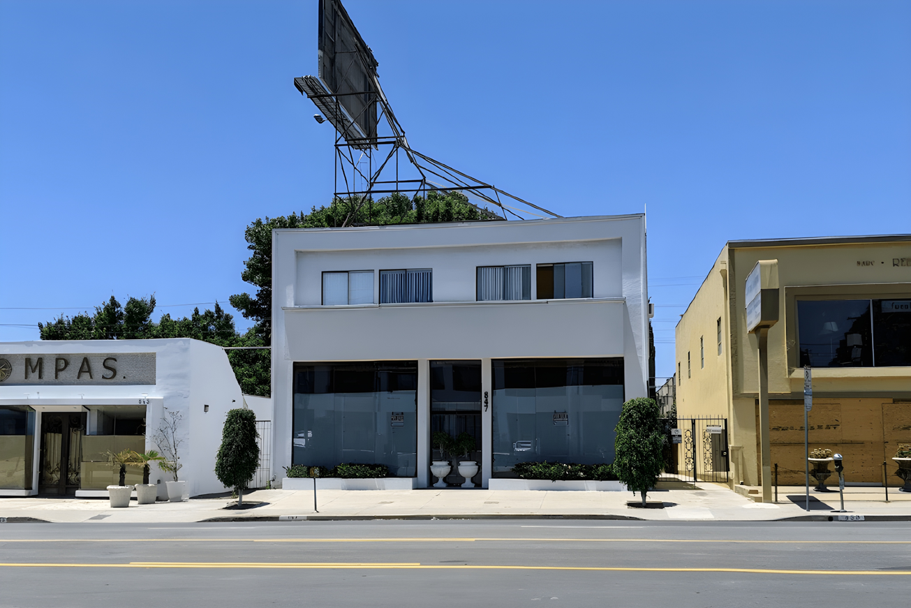 847 North La Cienega Boulevard Retail