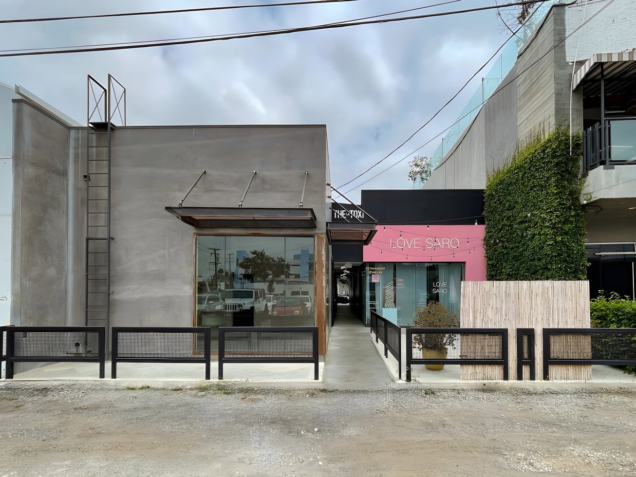 8478 Melrose Place Retail