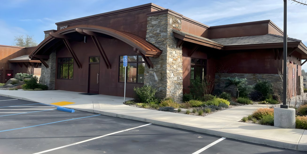 8505 Berg Street Office