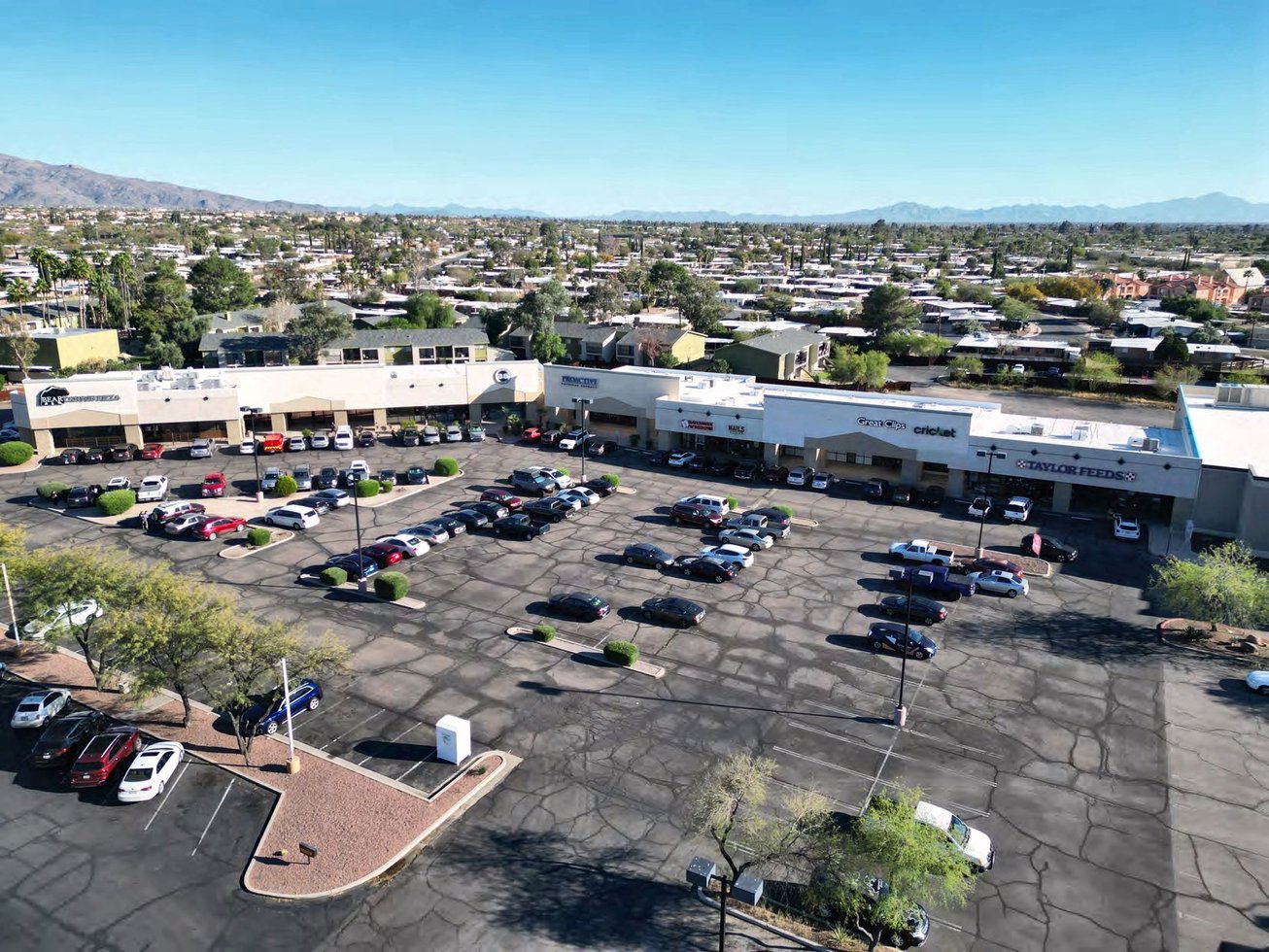 8796 E Broadway Blvd Retail