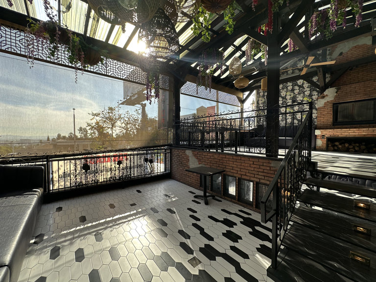 8909 West Sunset Boulevard, West Hollywood, CA, For Lease, Image-2