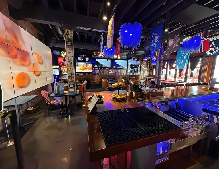 8917 Sunset Boulevard, West Hollywood, CA, For Lease, Image-2