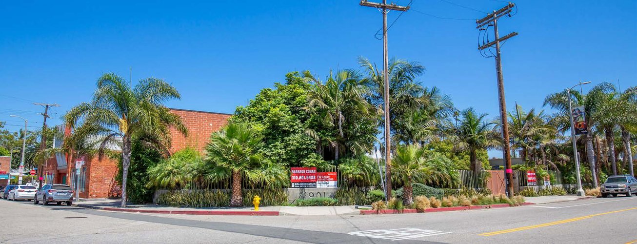901 Abbot Kinney Boulevard Retail