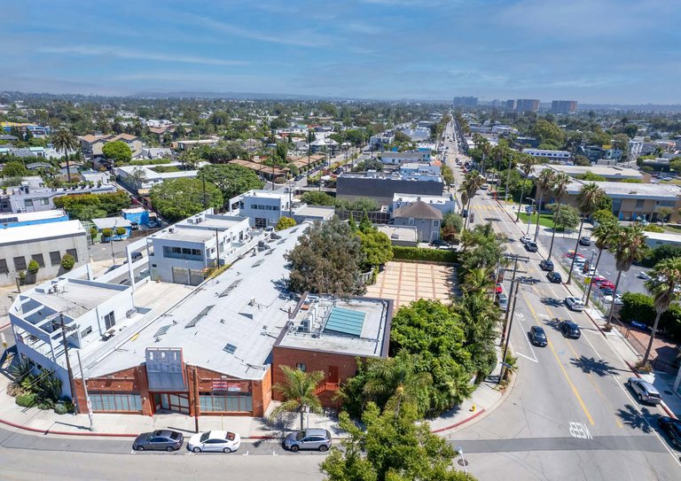 901 Abbot Kinney Boulevard, Venice, CA, For Lease, Image-9