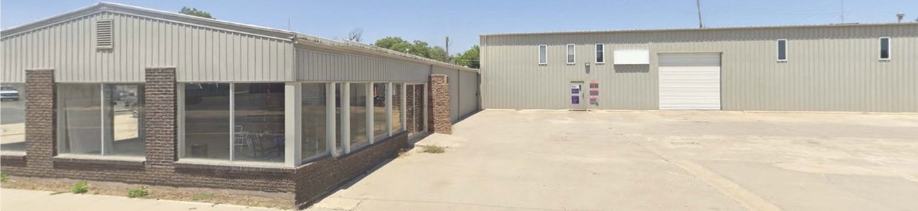 924 EAST FOURTH AVENUE Industrial