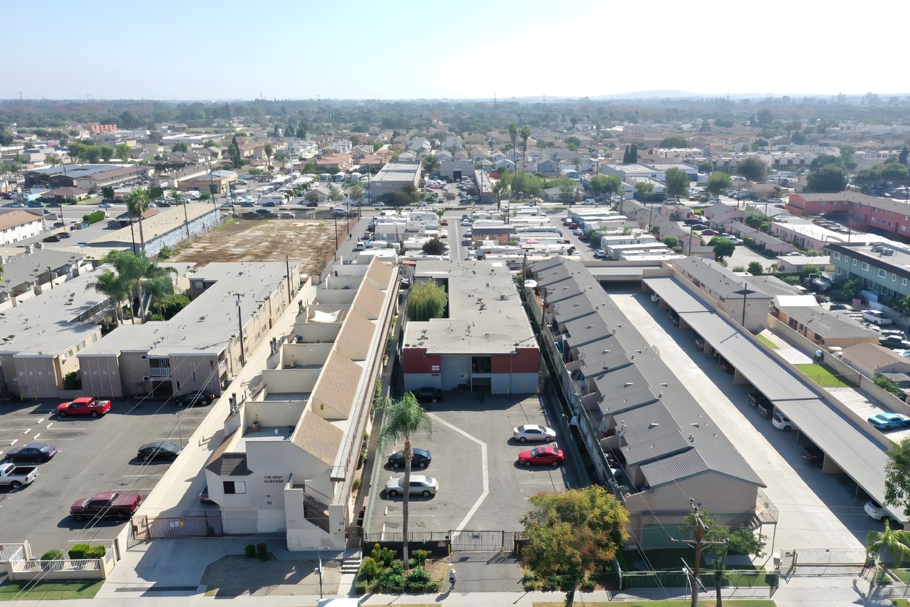 9240 Palm St, Bellflower, CA, For Sale, Image-2