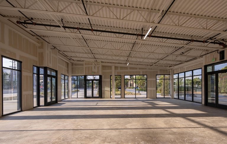 9254 Winnetka Avenue, Chatsworth, CA, For Lease, Image-4
