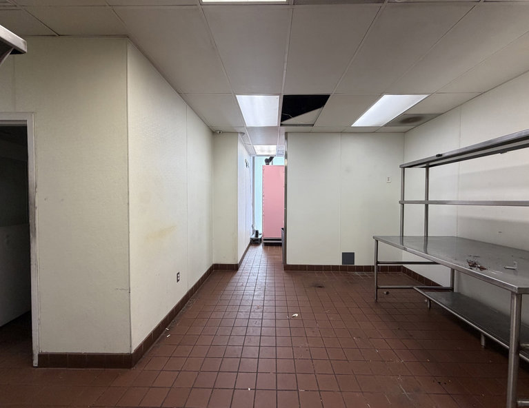 9631 S Santa Monica Boulevard, Beverly Hills, CA, For Lease, Image-3