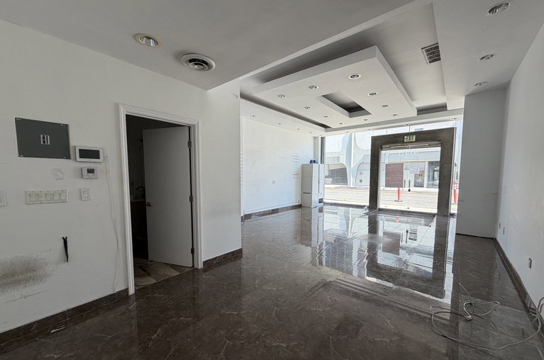9775 Santa Monica Boulevard, Beverly Hills, CA, For Lease, Image-2