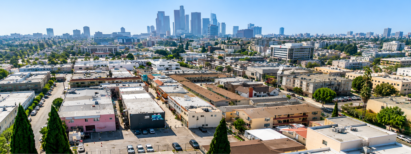 978 Chung King Road Los Angeles . Ca 90012 Retail