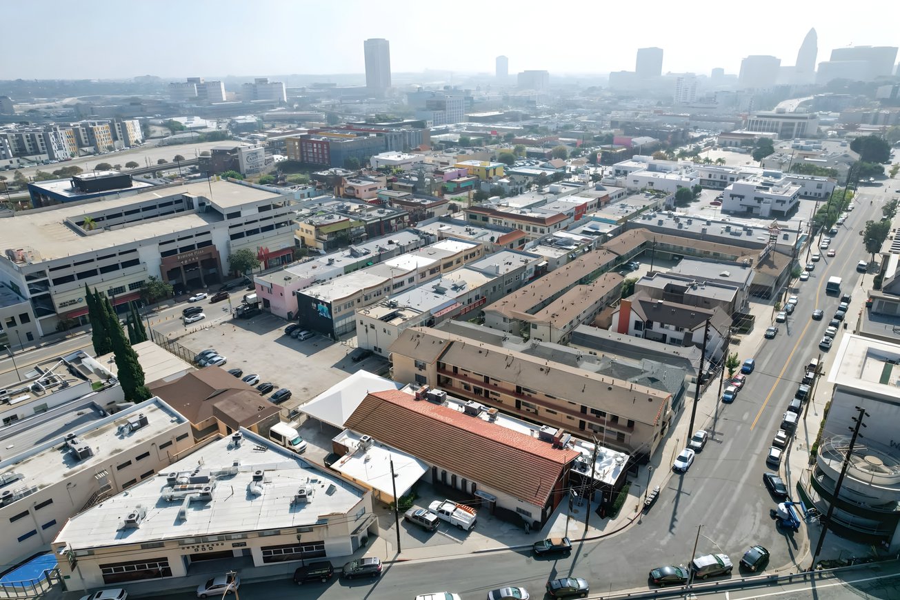 980 Yale Street Los Angeles Ca 90012, Los Angeles, CA, For Sale, Image-2