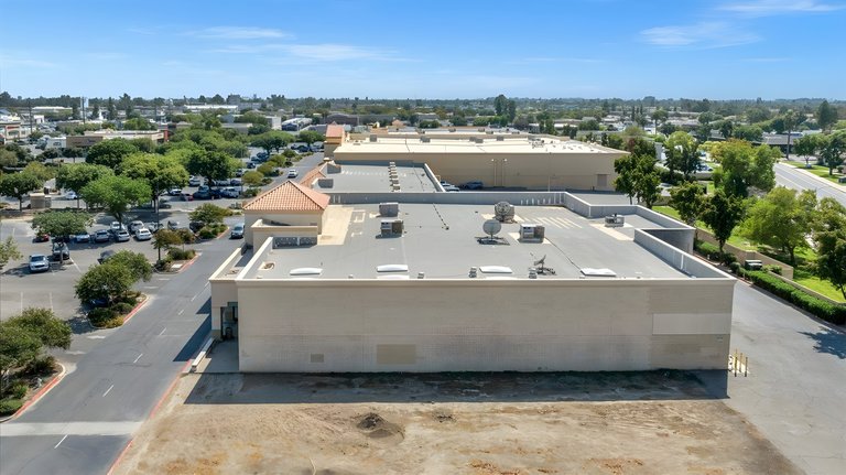 580 N 11th Ave, Hanford, CA, For Lease, Image-9