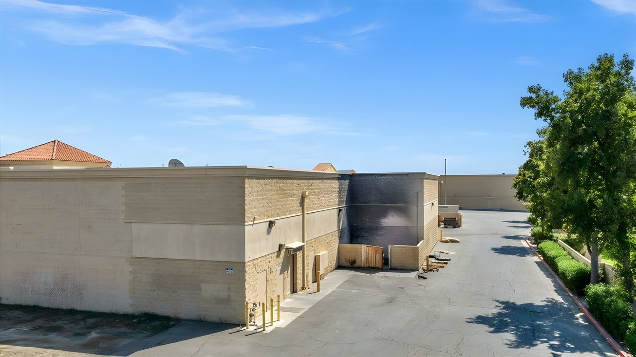 580 N 11th Ave, Hanford, CA, For Sale, Image-2
