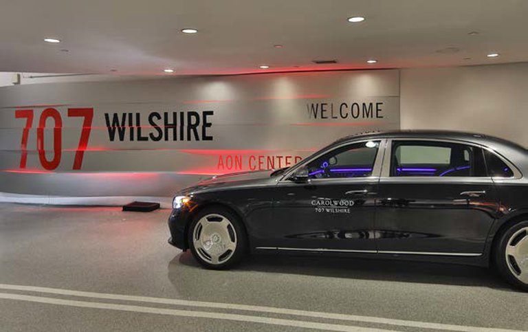707 Wilshire Boulevard Office photo 8