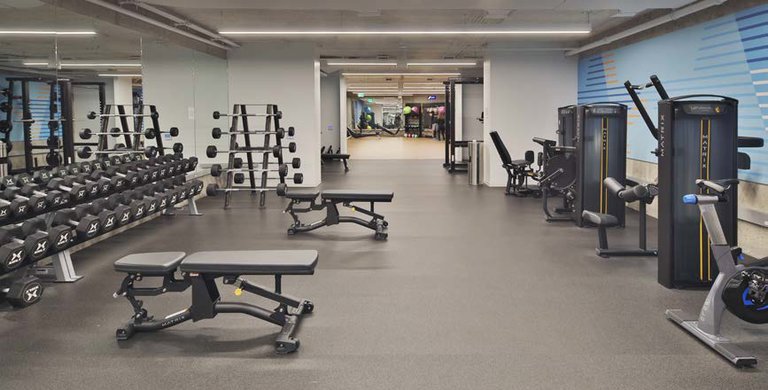 707 Wilshire Boulevard Office photo 12