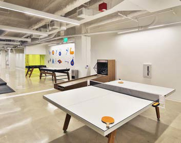 707 Wilshire Boulevard Office photo 18