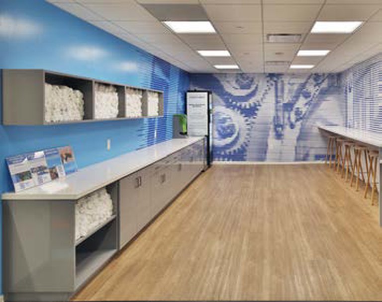 707 Wilshire Boulevard Office photo 17