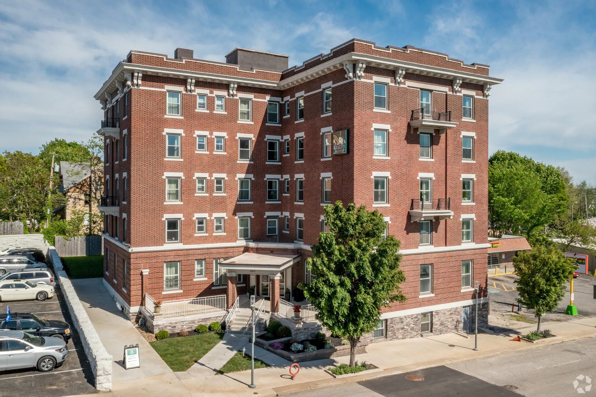 Armaine Apartment Building
