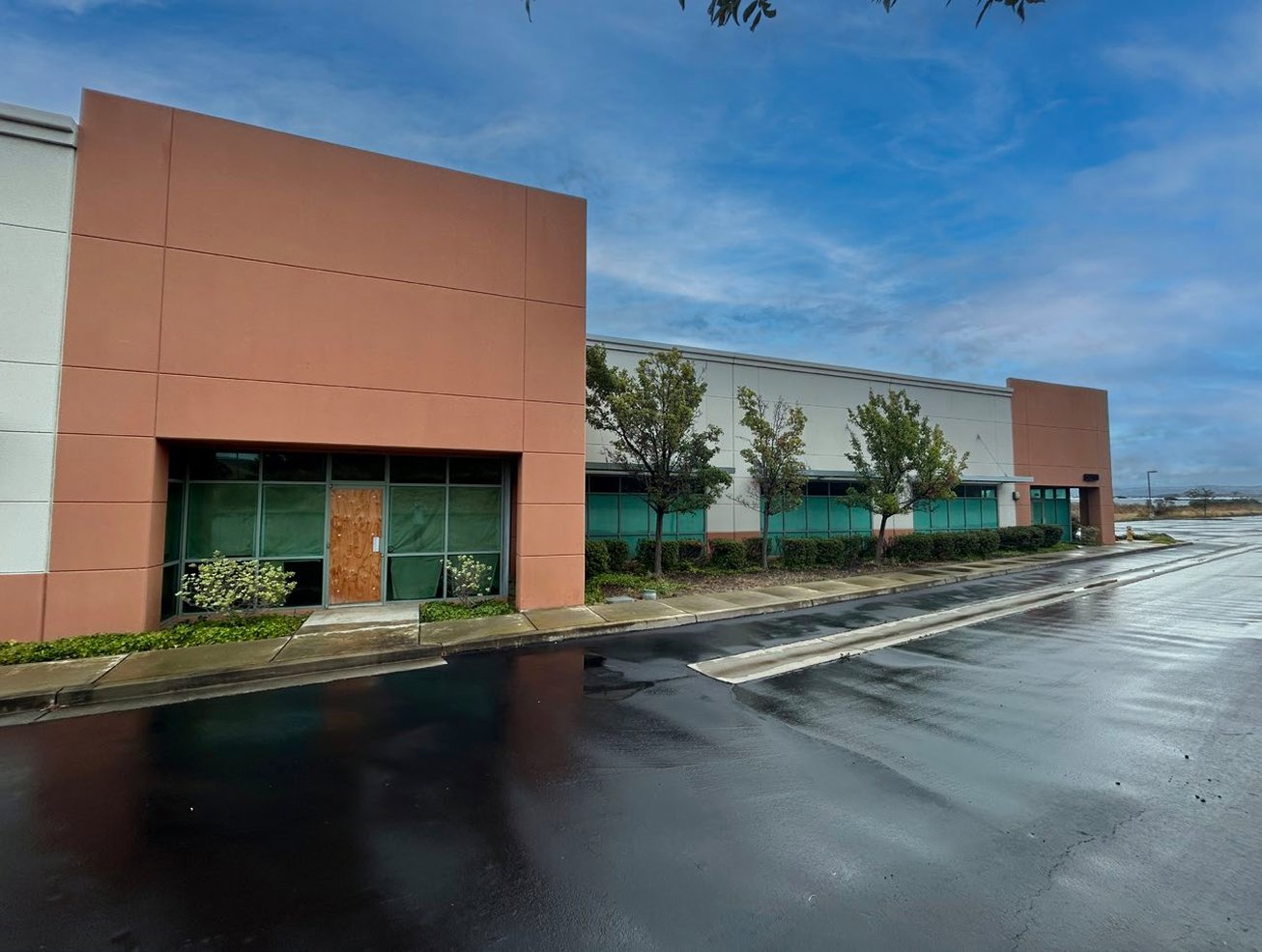 5200-5234 Gateway Plaza Dr - Unit B, Benicia, CA, For Sale, Image-1
