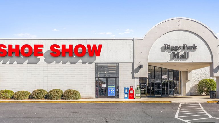 2800 N Elm St, Lumberton, NC, For Lease, Image-1
