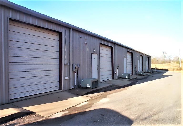 266–274 Interstate Highway Park Loop, PRATTVILLE, AL, For Lease, Image-1