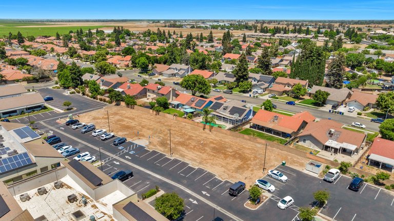 2391 W Cleveland Ave, Madera, CA, For Lease, Image-5