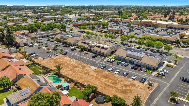 2391 W Cleveland Ave, Madera, CA, For Lease, Image-4