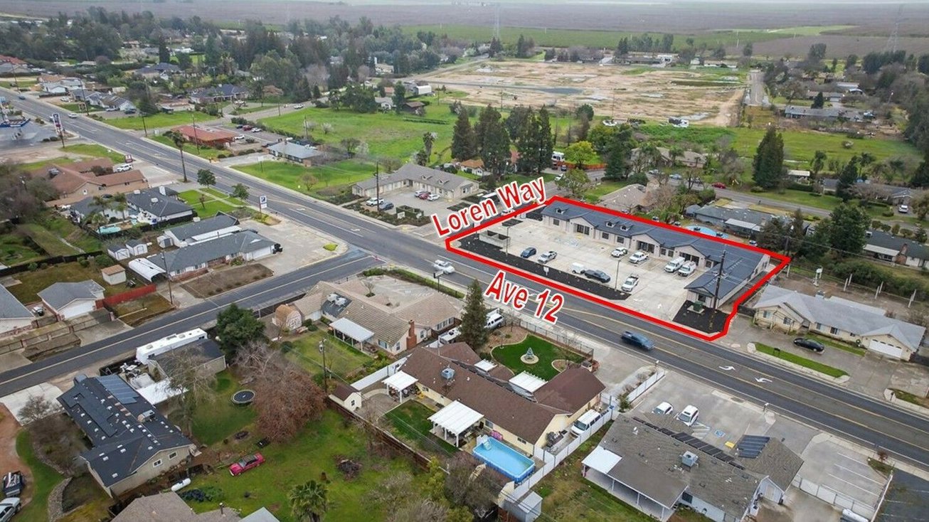 36856-36862 Avenue 12 Office