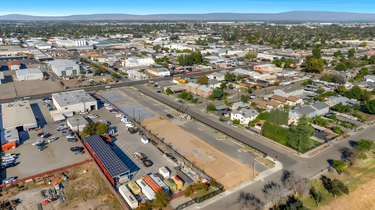 4630 E Olive Ave, Fresno, CA, For Lease, Image-2