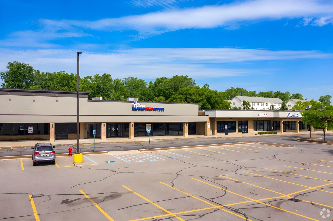 22171 Pontiac Trail Retail