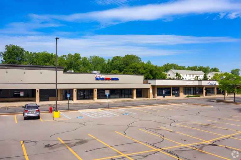 22171 Pontiac Trail, South Lyon, MI, For Lease, Image-2