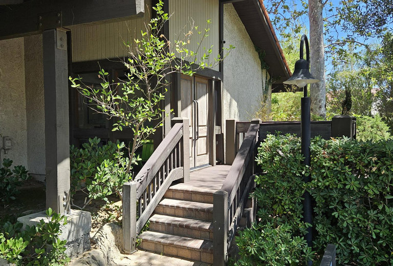 23501 Park Sorrento, Calabasas, CA, For Lease, Image-2