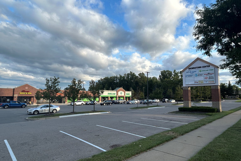 23115–23157 Telegraph Road, Brownstown Charter Township, MI, For Lease, Image-3